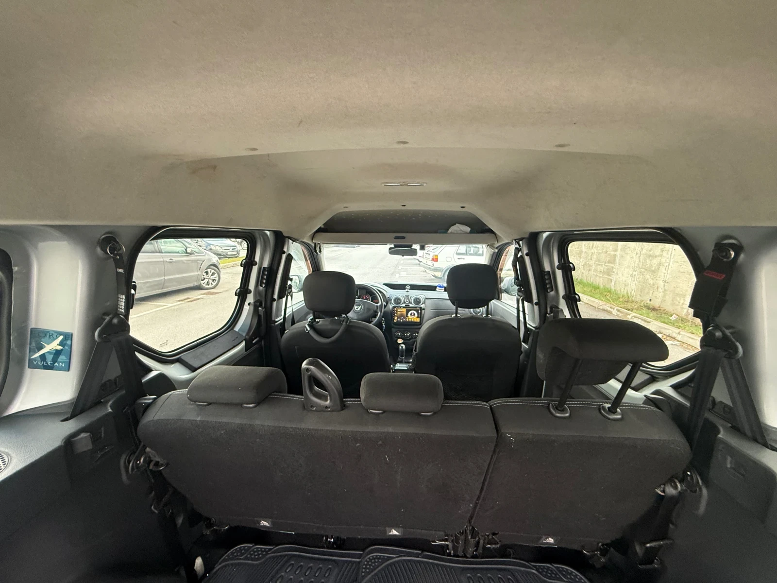 Dacia Dokker 1.2 Tce, снимка 14 - Автомобили и джипове - 54334435