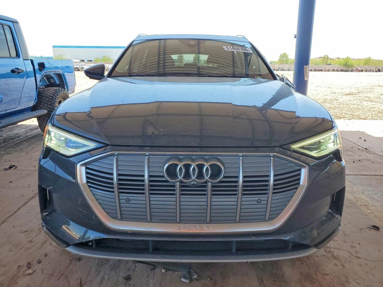 Audi E-Tron Prestige, снимка 5 - Автомобили и джипове - 54401901