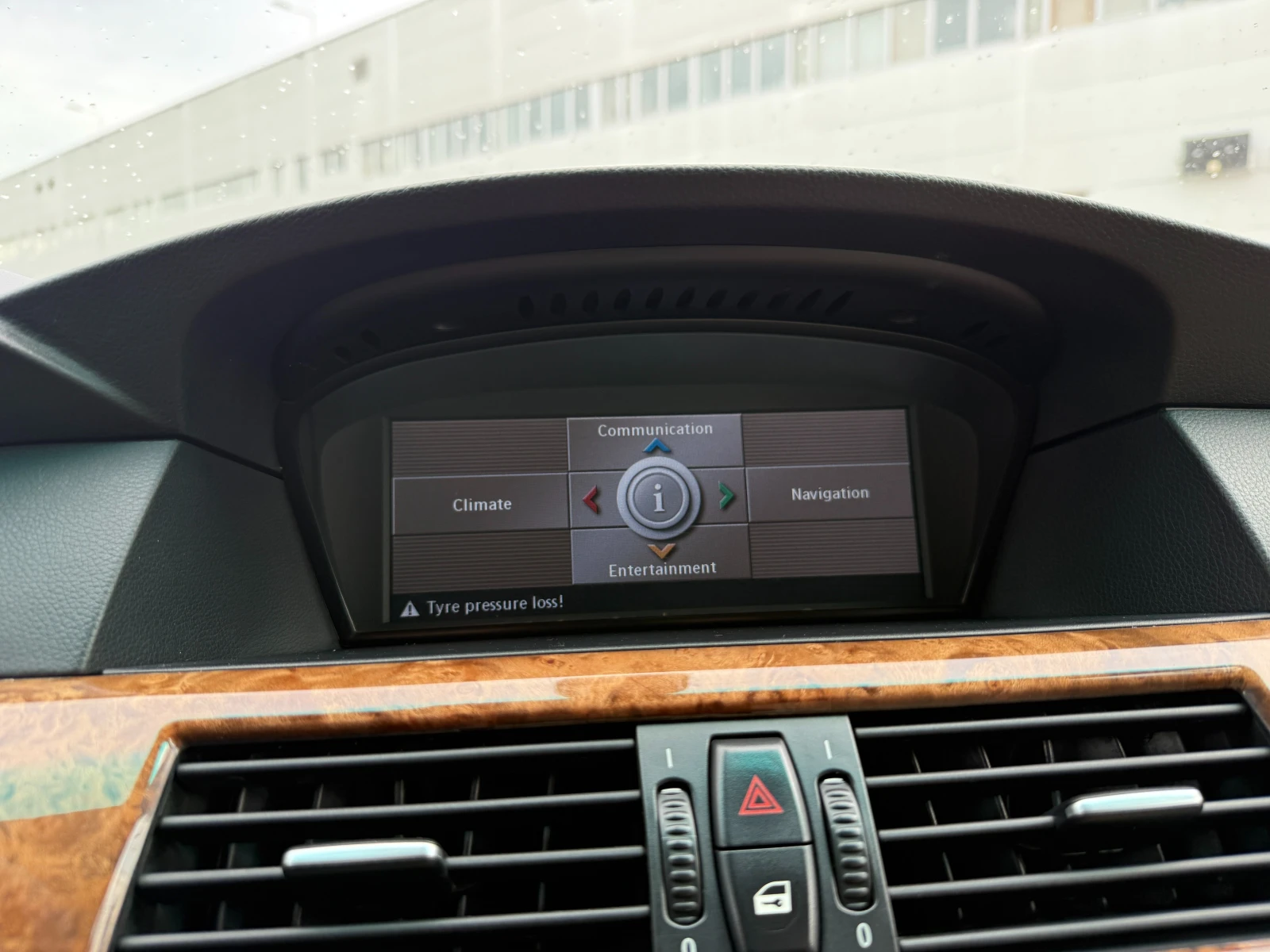 BMW 530 X Drive | Mobile.bg � ����������� 15
