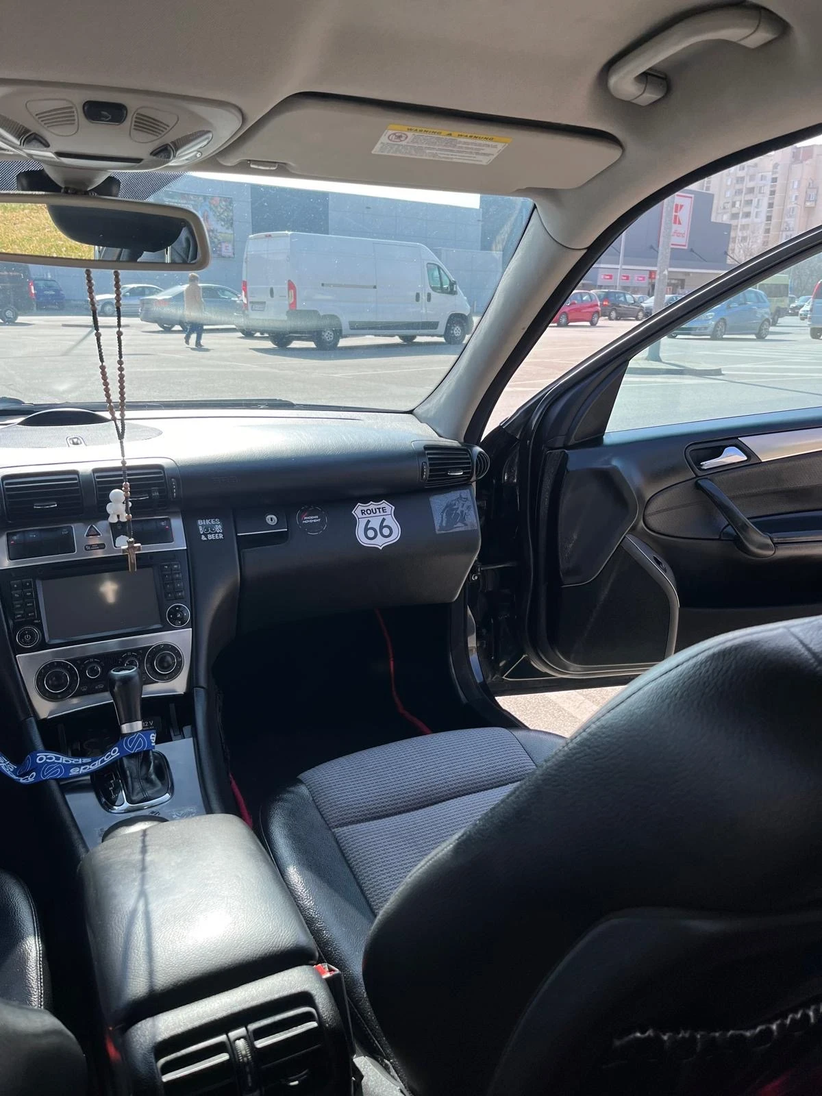 Mercedes-Benz C 270 Avantgarde, снимка 9 - Автомобили и джипове - 54554845