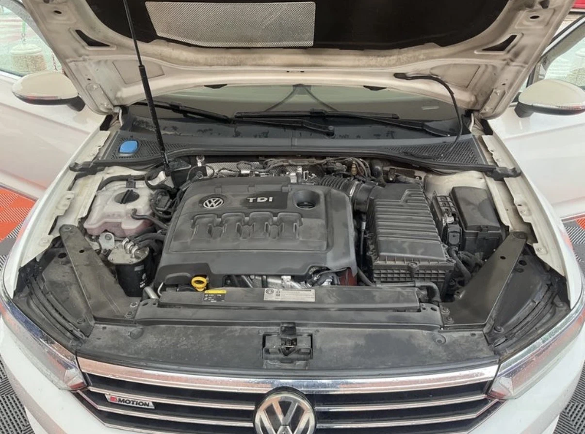 VW Passat HIGHLINE 4-MOTION DIGITAL DSG ОЧАКВАН ВНОС, снимка 16 - Автомобили и джипове - 54574492