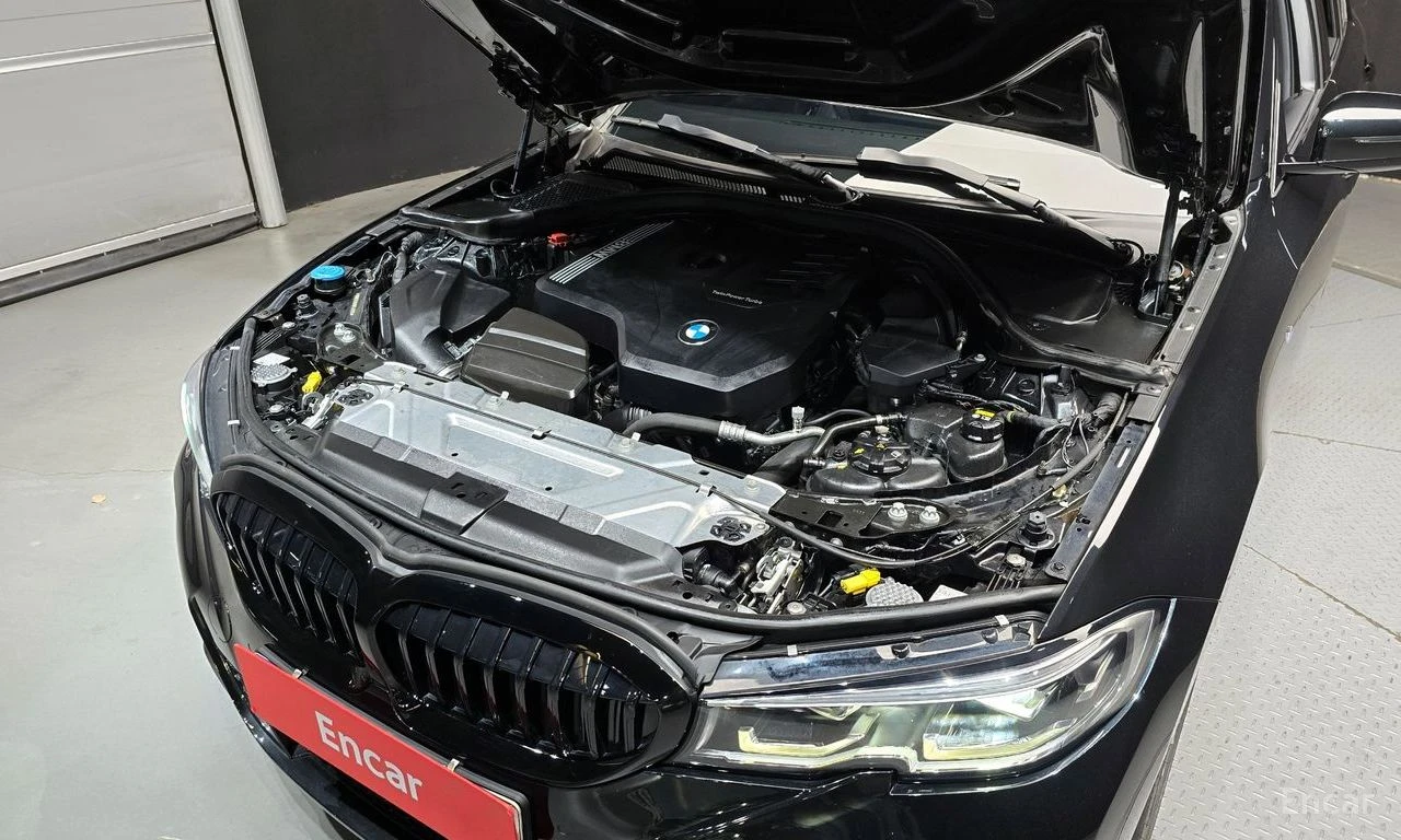 BMW 320 320i* M* SPORT* ПОДГРЕВ* НАВИГАЦИЯ* , снимка 12 - Автомобили и джипове - 54711974