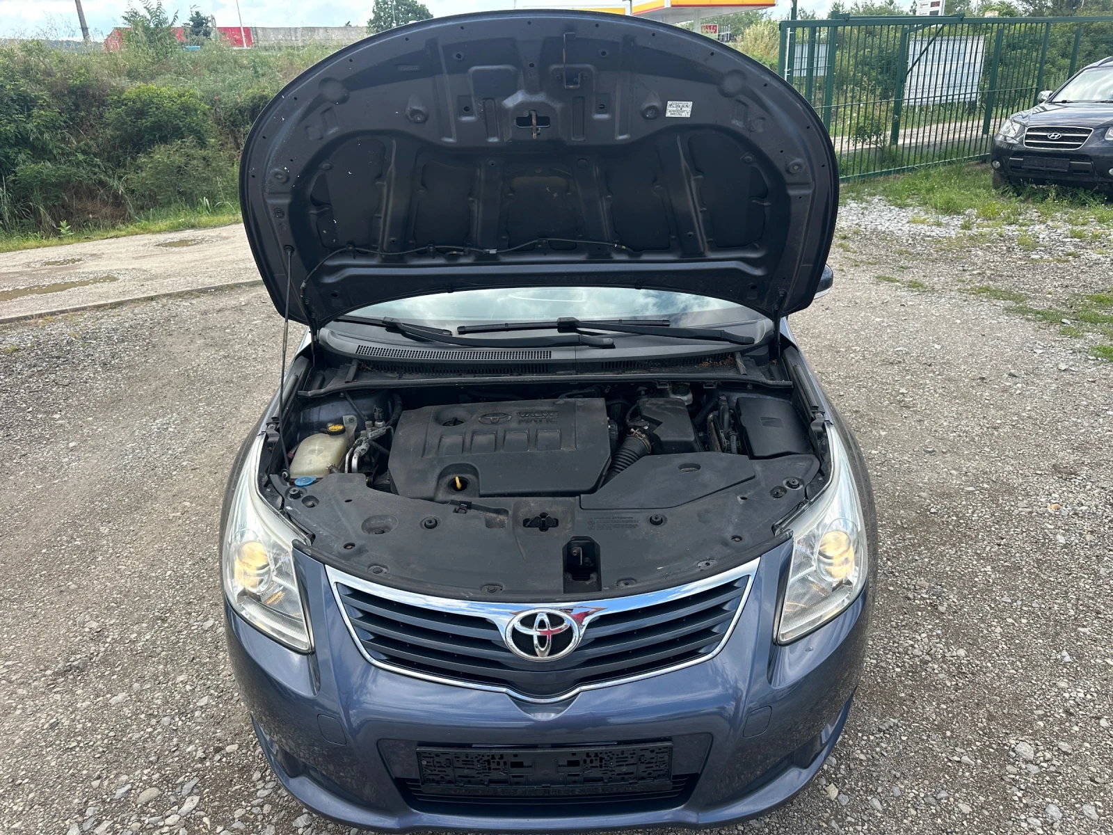 Toyota Avensis 1.8-VVTI-EURO5-FULL-SERVICE-1Г-Гаранция!, снимка 9 - Автомобили и джипове - 54793823