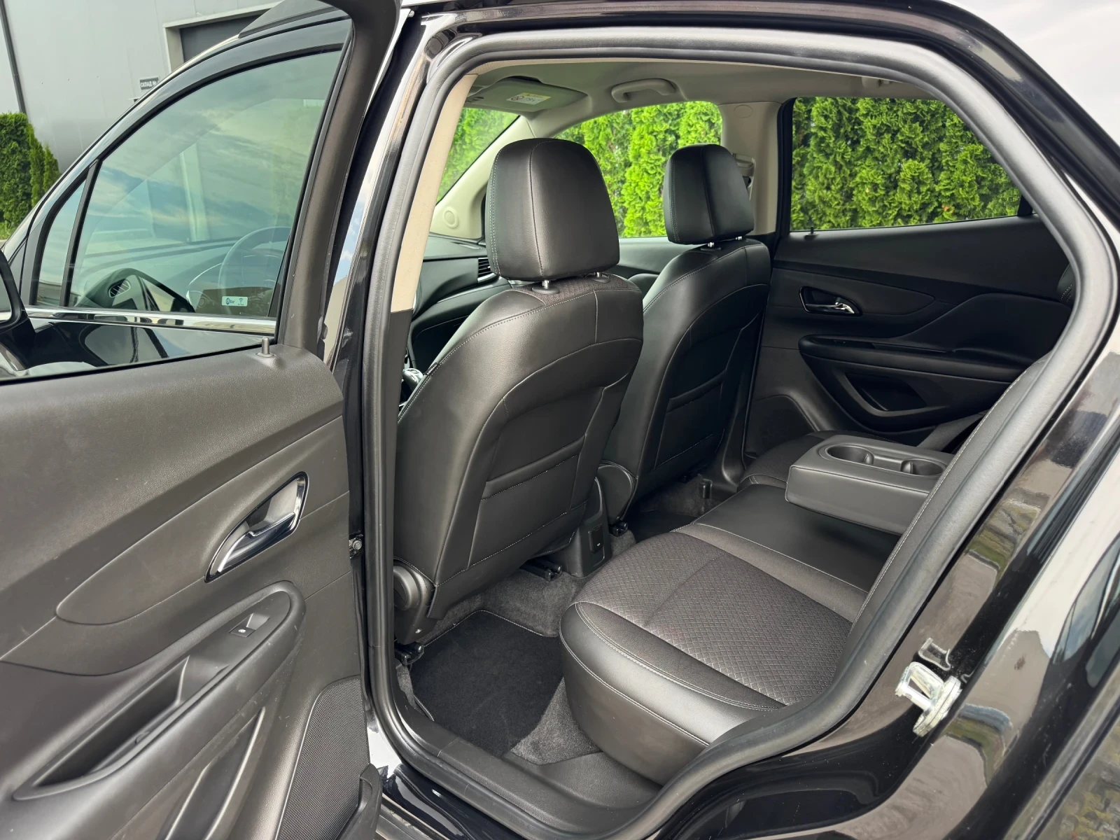 Opel Mokka X 1.4i Turbo/4x4/Ultimate/Facelift/ШВЕЙЦАРИЯ!!!, снимка 14 - Автомобили и джипове - 54810503