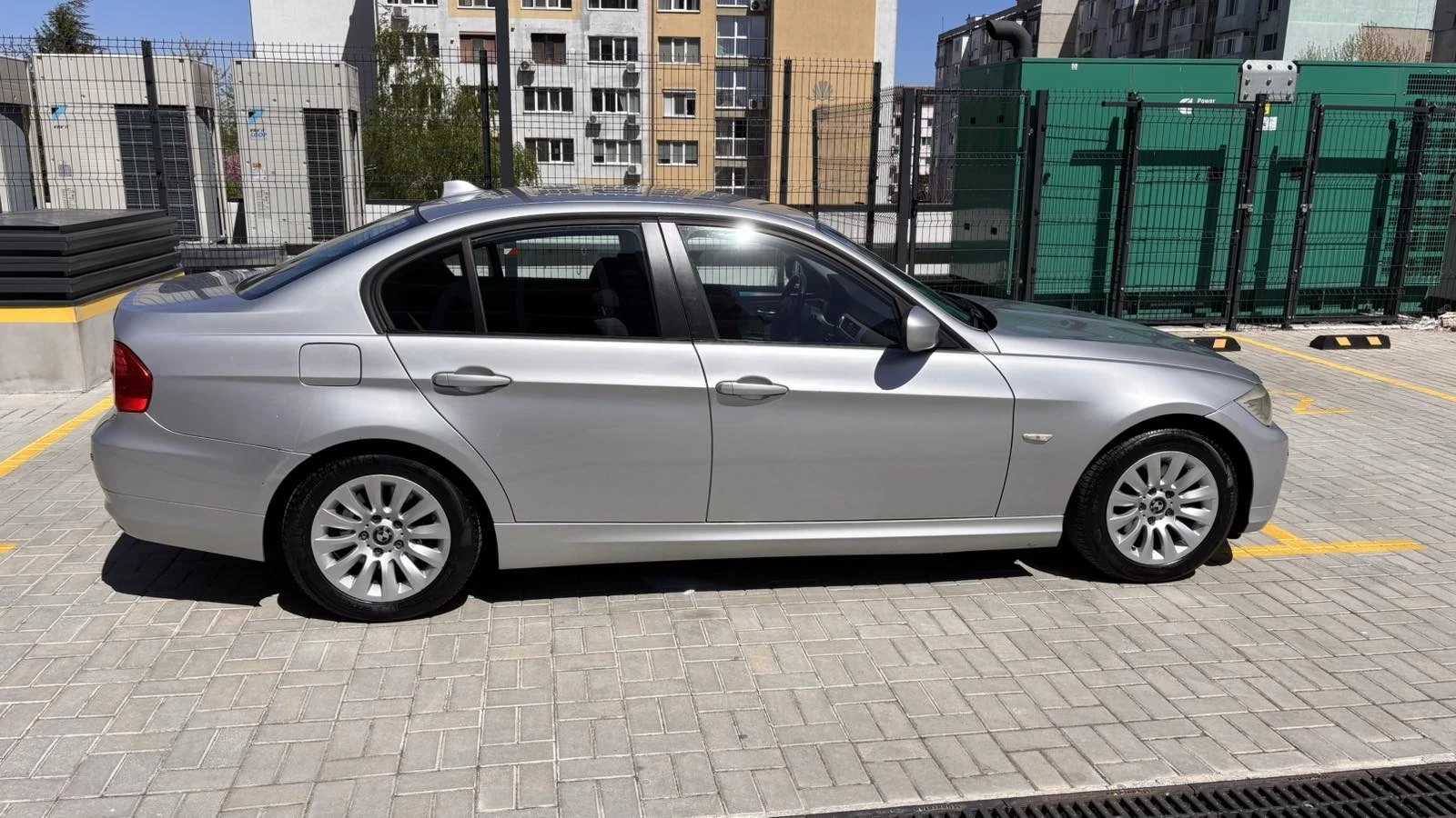 BMW 318 d, снимка 9 - Автомобили и джипове - 55093234