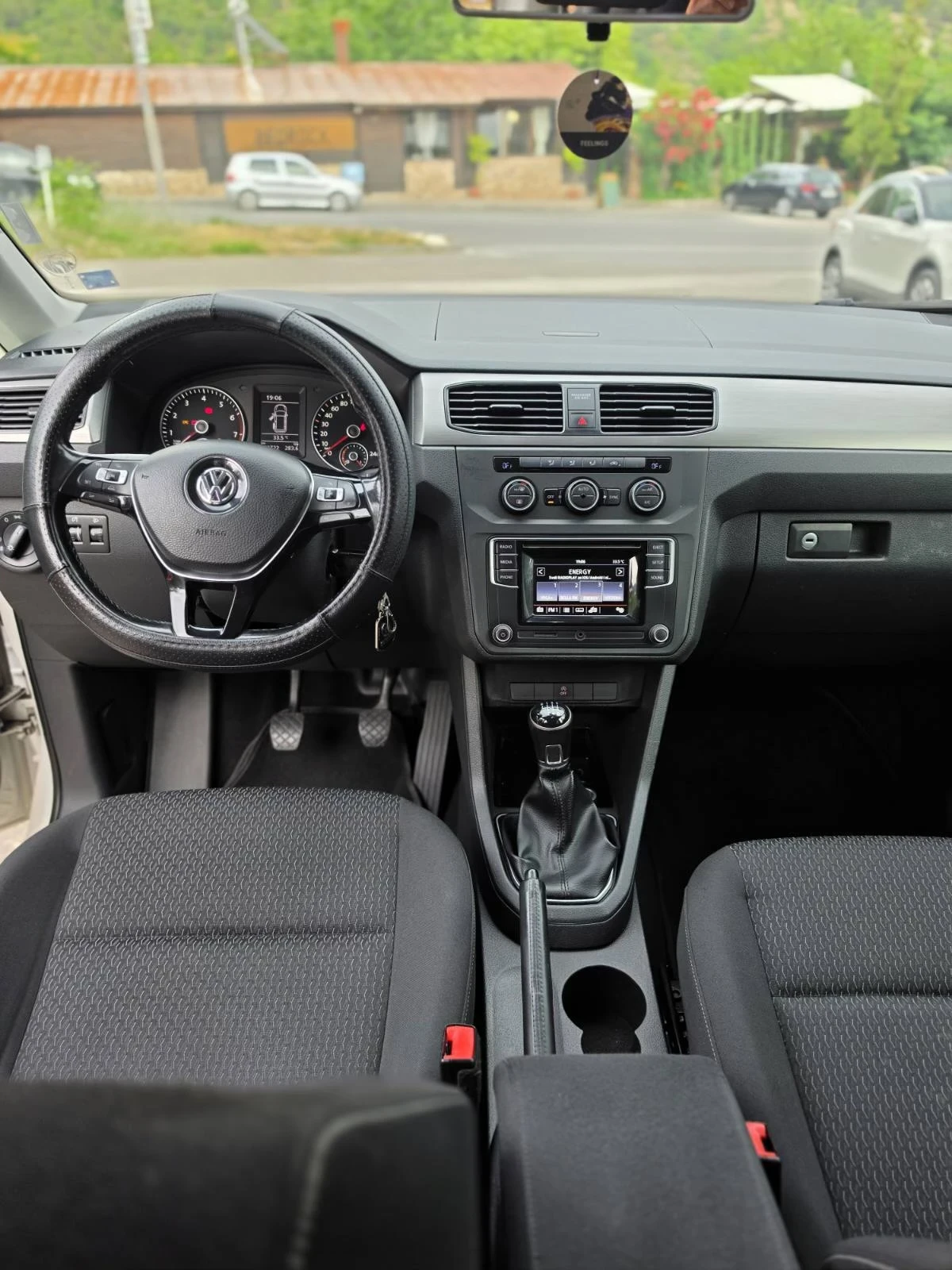 VW Caddy Maxi 1.4 Метан/Бензин, снимка 6 - Автомобили и джипове - 55221978