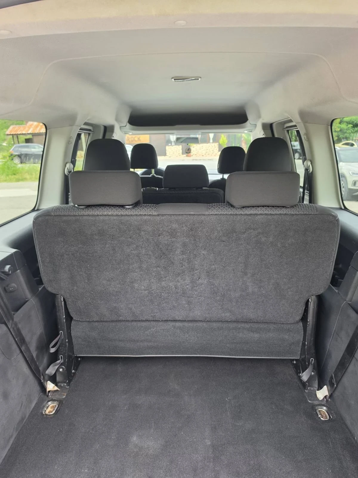 VW Caddy Maxi 1.4 Метан/Бензин, снимка 11 - Автомобили и джипове - 55221978