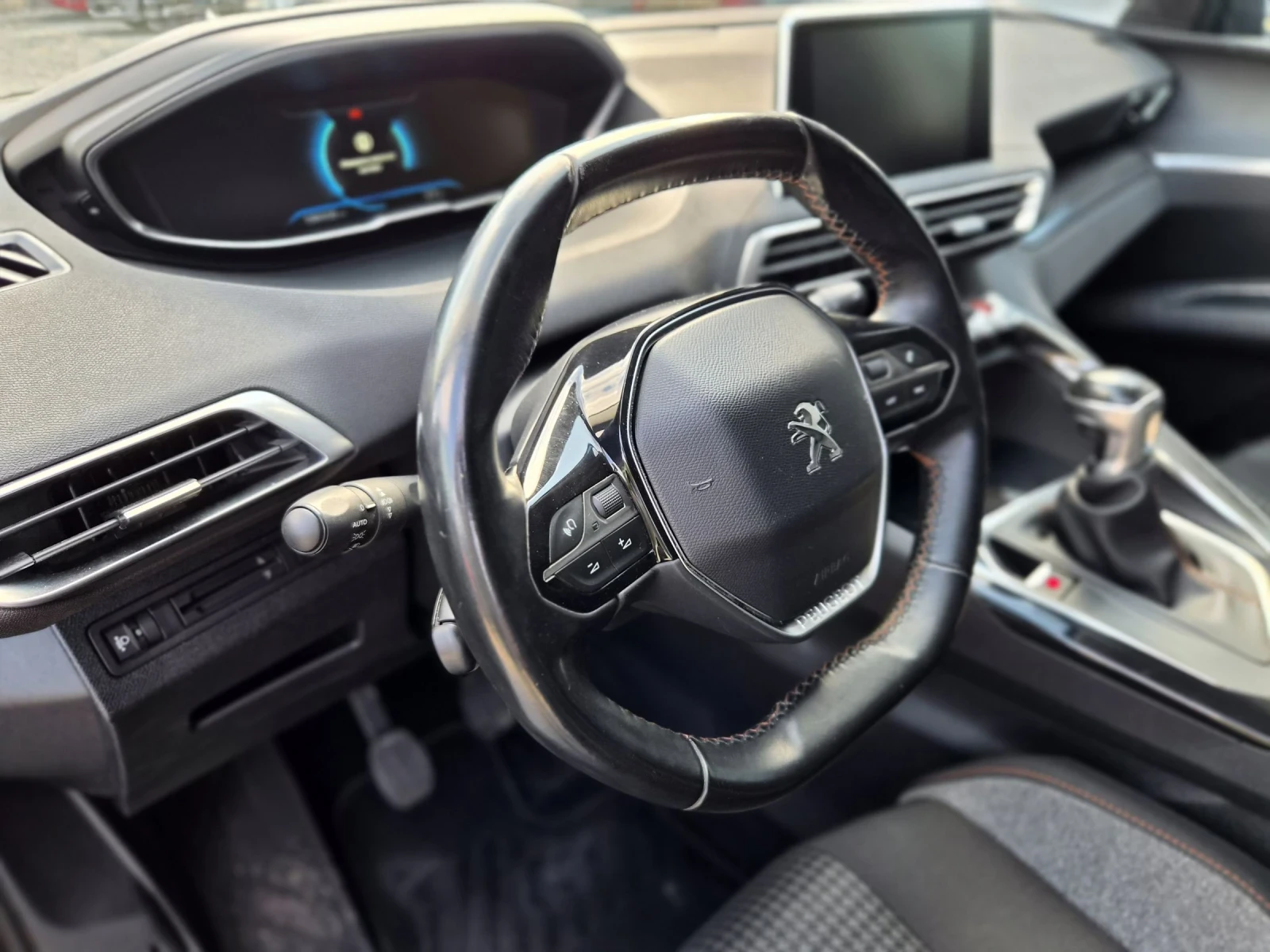Peugeot 3008 1.6HDI , снимка 14 - Автомобили и джипове - 55337972