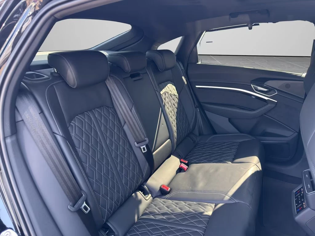 Audi 90 50/E-TRON/SPORTBACK/340HP/S-LINE/PANO/360/706z, снимка 13 - Автомобили и джипове - 55523249