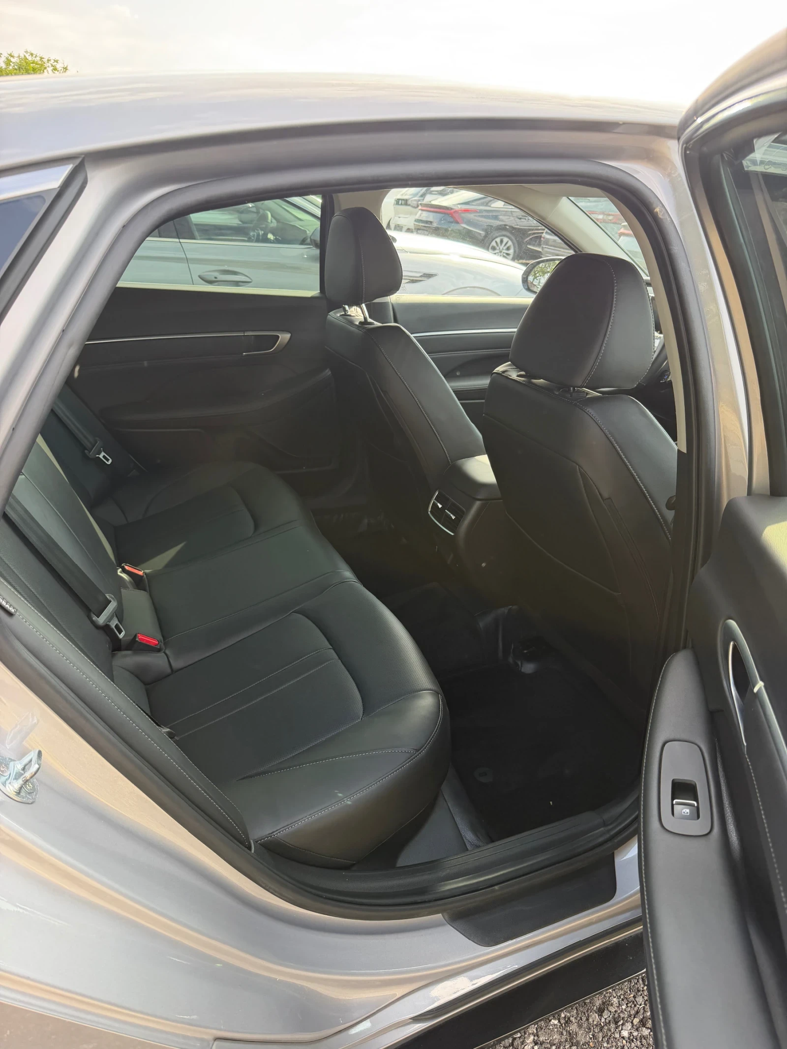 Hyundai Sonata LPG* НАЛИЧНА, снимка 12 - Автомобили и джипове - 55810988