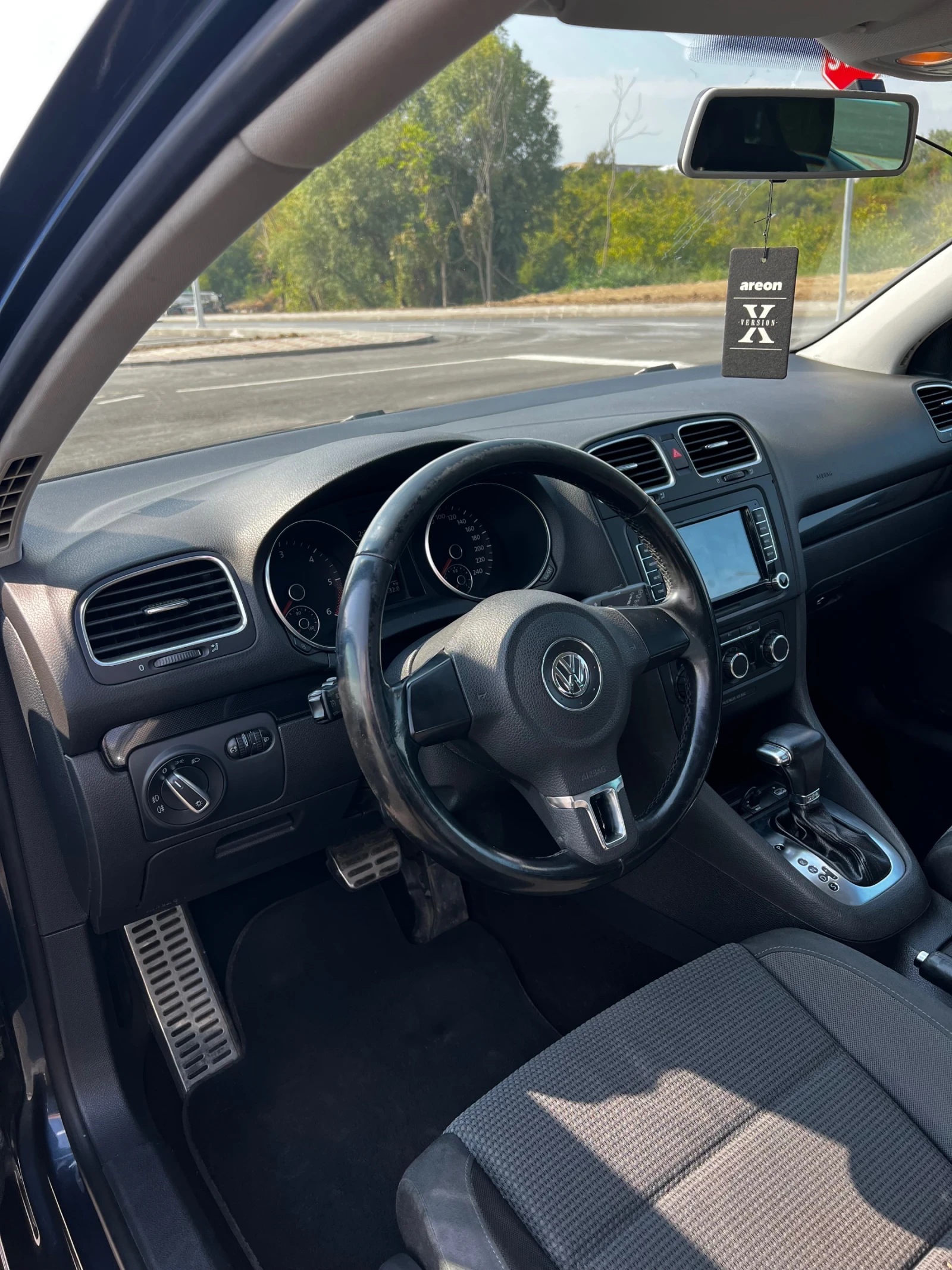 VW Golf 2.0TDI, снимка 7 - Автомобили и джипове - 56042007