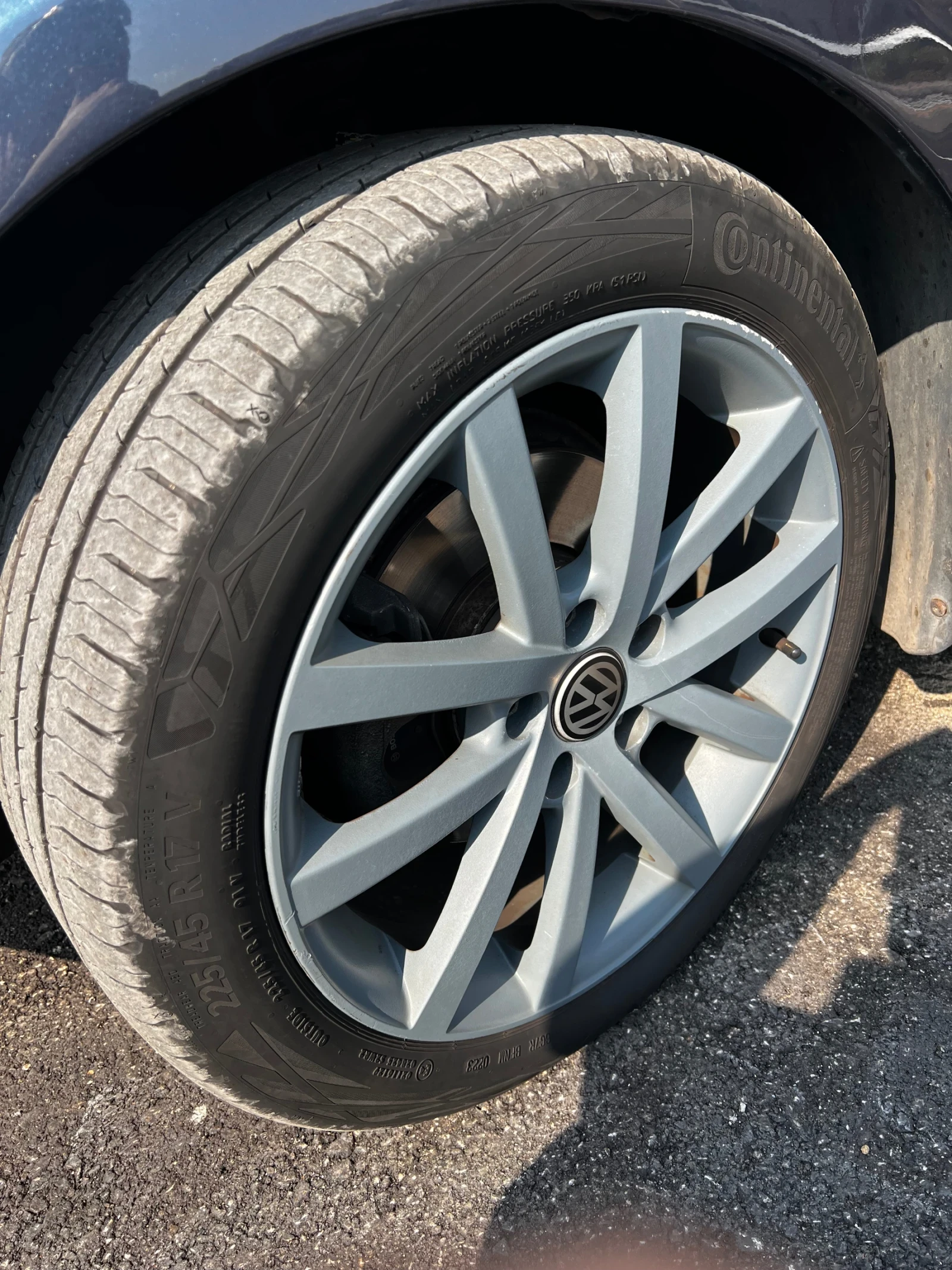 VW Golf 2.0TDI, снимка 13 - Автомобили и джипове - 56042007