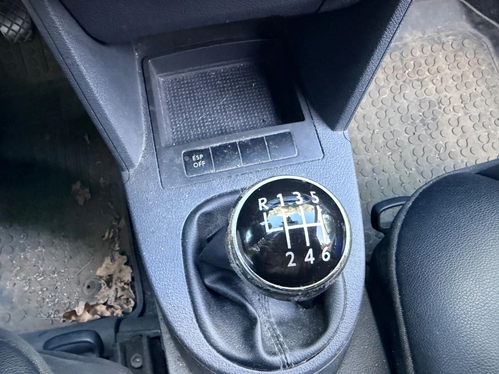 VW Touran 1900, снимка 7 - Автомобили и джипове - 56087388