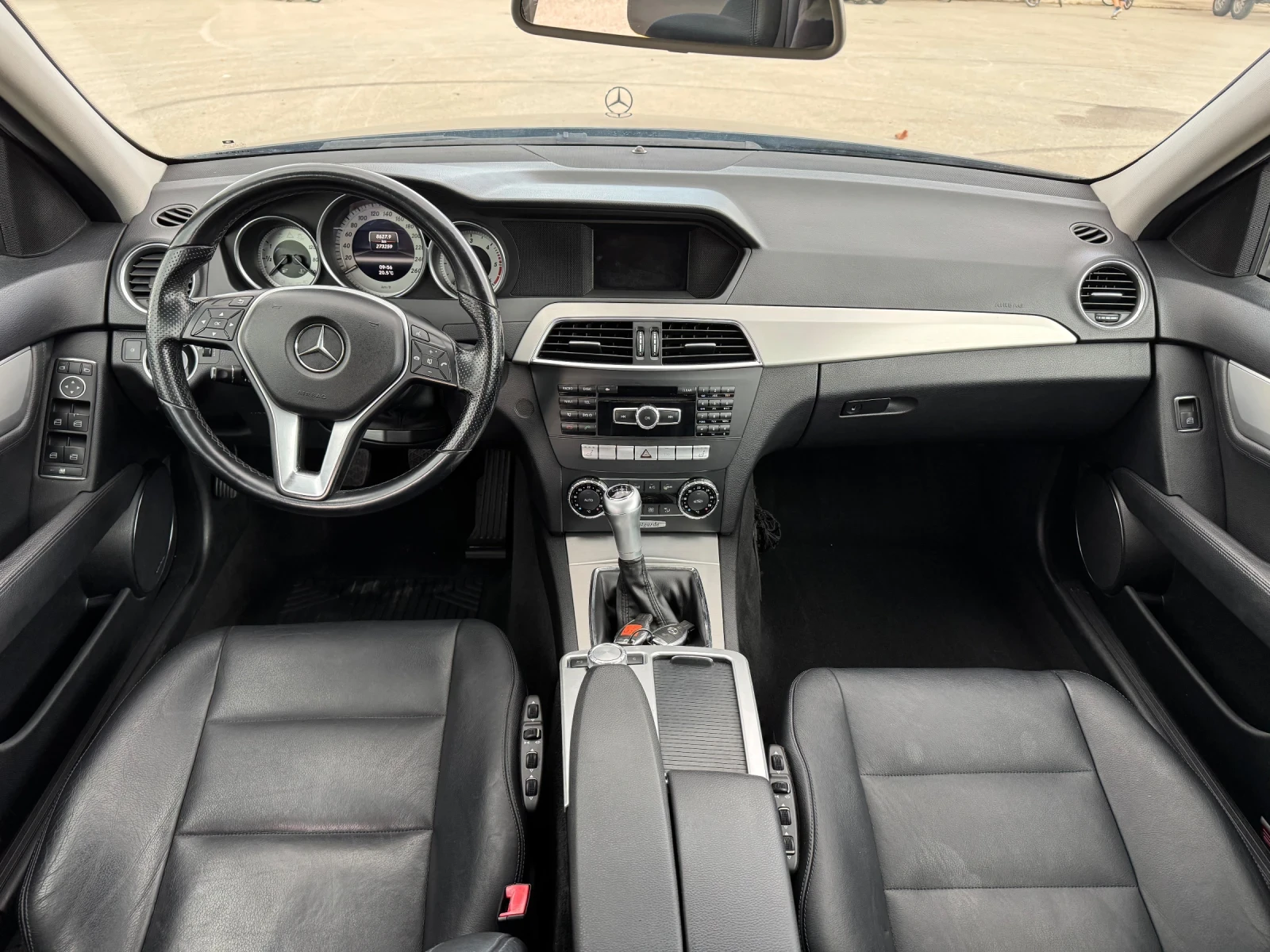 Mercedes-Benz C 180 2.2Cdi, снимка 12 - Автомобили и джипове - 56248934