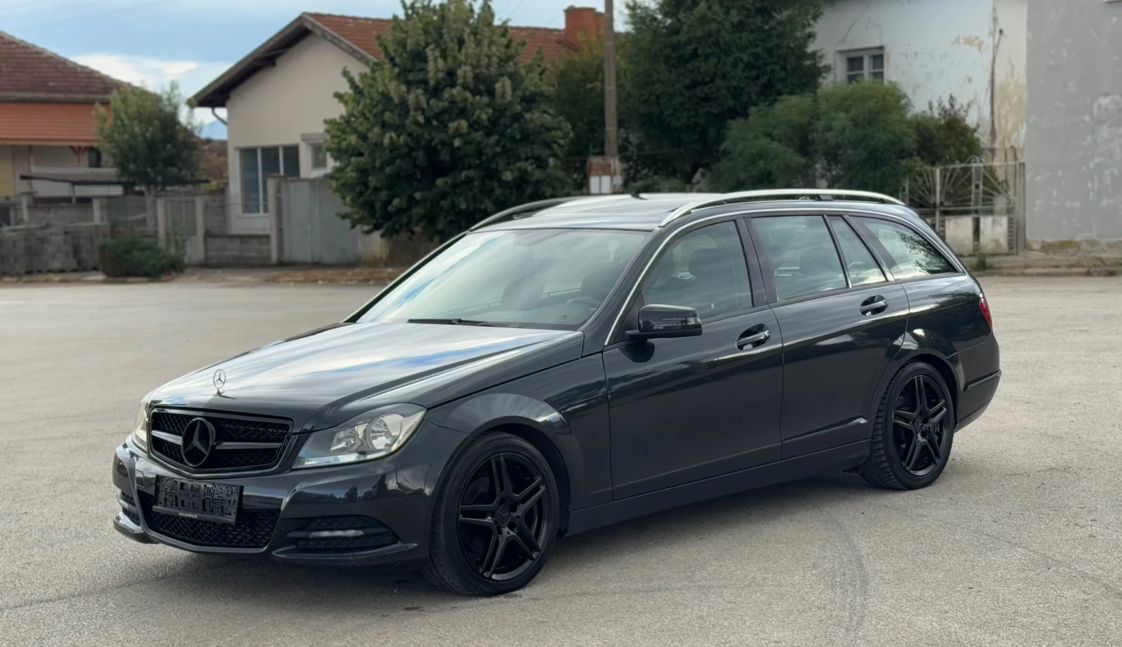 Mercedes-Benz C 180 2.2Cdi, снимка 2 - Автомобили и джипове - 56248934