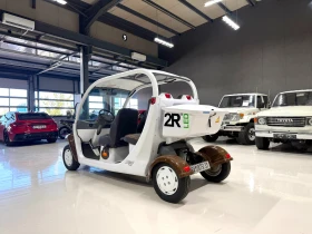 Други Друг 2002 Chrysler GEM 4 Passenger Electric Golf Cart, снимка 5