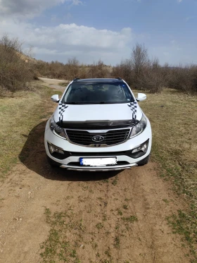 Kia Sportage 1.6 GDI/ Газов инжекцион/ Панорама/Регистриран , снимка 1