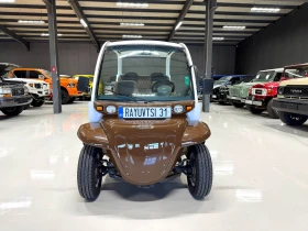����� �� �������� �� ����� 2002 Chrysler GEM 4 Passenger Electric Golf Cart