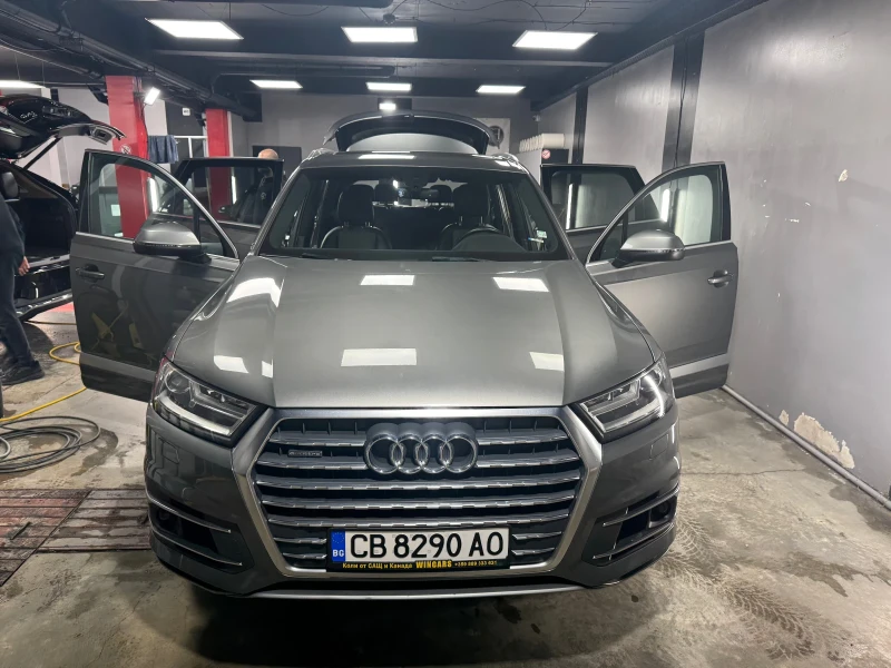 Audi Q7 3.0T, снимка 2 - Автомобили и джипове - 48892343