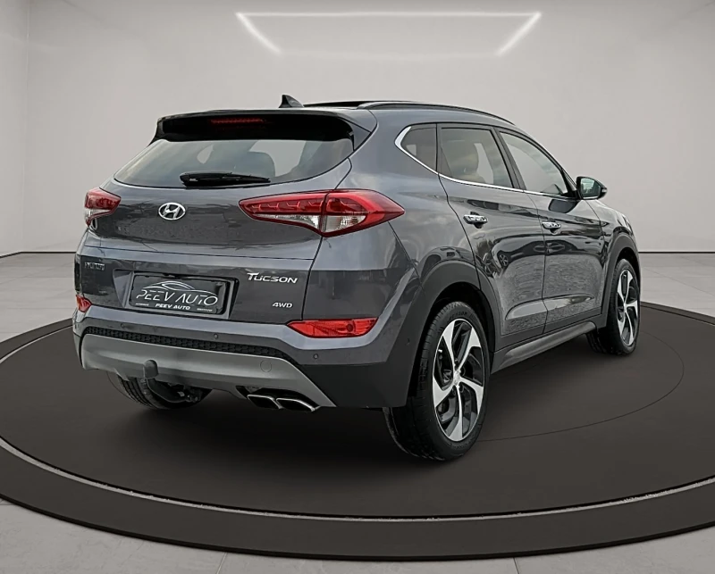 Hyundai Tucson, снимка 7 - Автомобили и джипове - 52031910