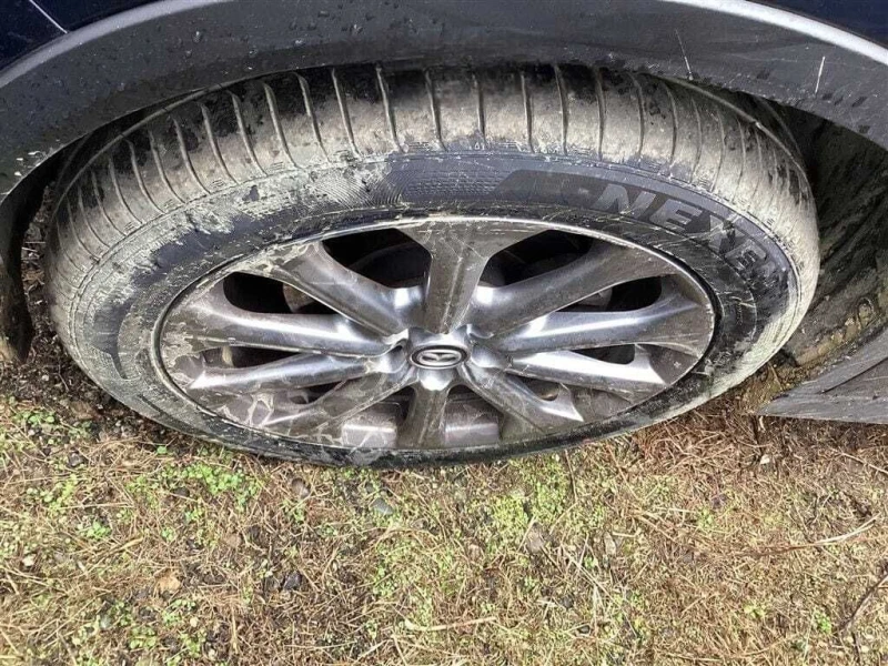 Mazda CX-60, снимка 9 - Автомобили и джипове - 53185135