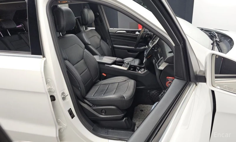 Mercedes-Benz ML 350, снимка 12 - Автомобили и джипове - 53226467