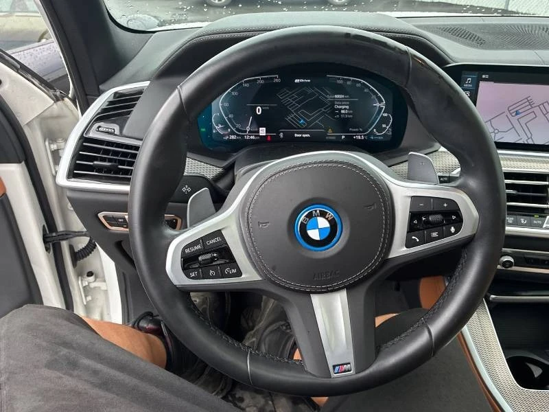 BMW X5 * xDrive45e * ВЪЗДУХ * PANO * АВТОКРЕДИТ, снимка 9 - Автомобили и джипове - 54983172