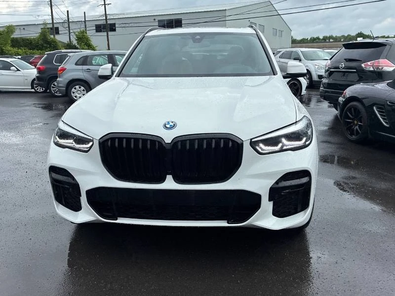 BMW X5 * xDrive45e * ВЪЗДУХ * PANO * АВТОКРЕДИТ, снимка 3 - Автомобили и джипове - 54983172