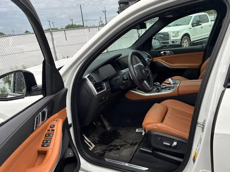 BMW X5 * xDrive45e * ВЪЗДУХ * PANO * АВТОКРЕДИТ, снимка 8 - Автомобили и джипове - 54983172