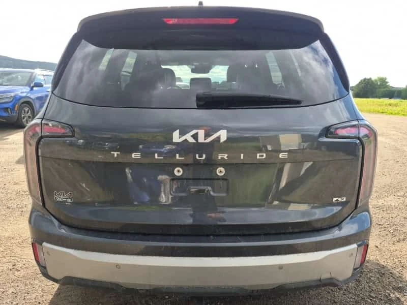 Kia Telluride 3.8 * 4D UTILITY AWD EX * CARFAX * , снимка 4 - Автомобили и джипове - 56181963