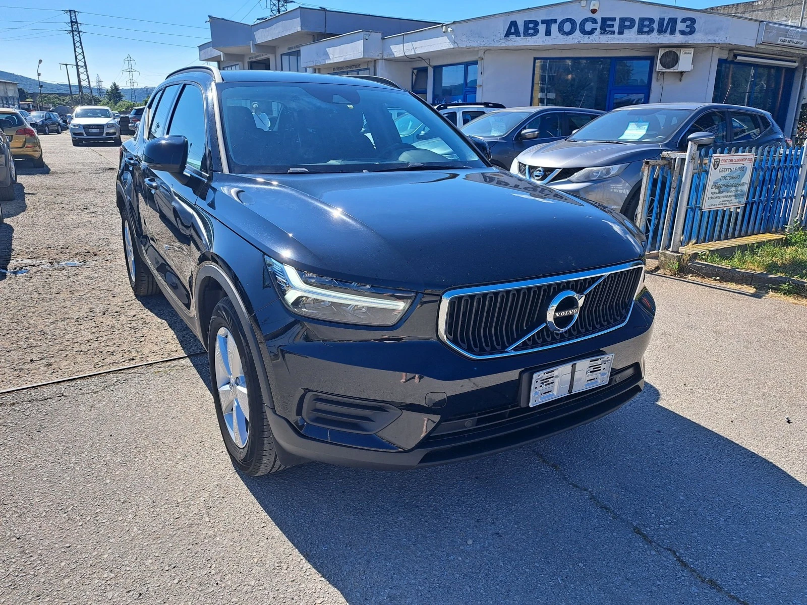 Volvo XC40, снимка 1