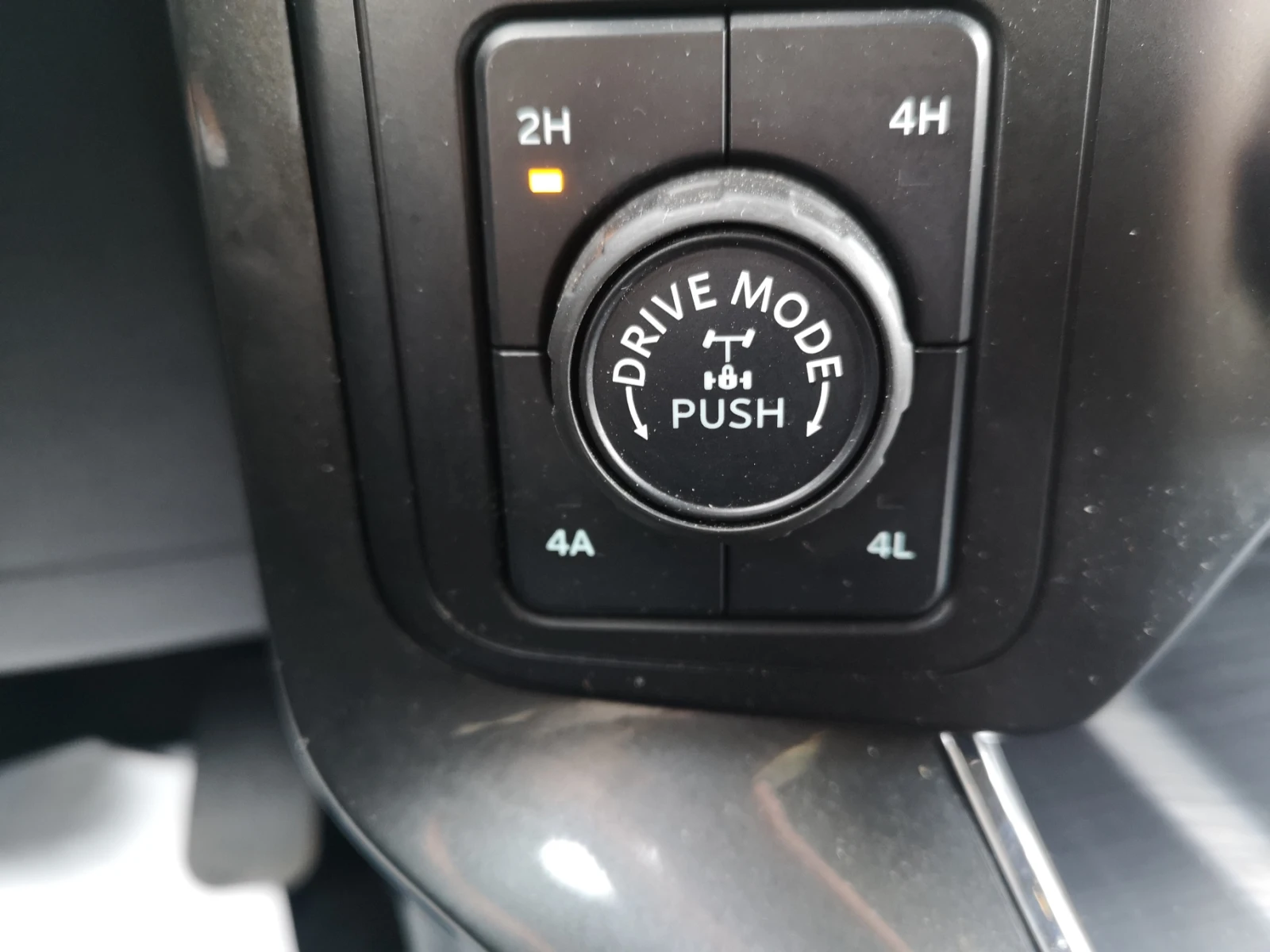 Ford F150 hybrid 4X4 Powerboost  | Mobile.bg   11