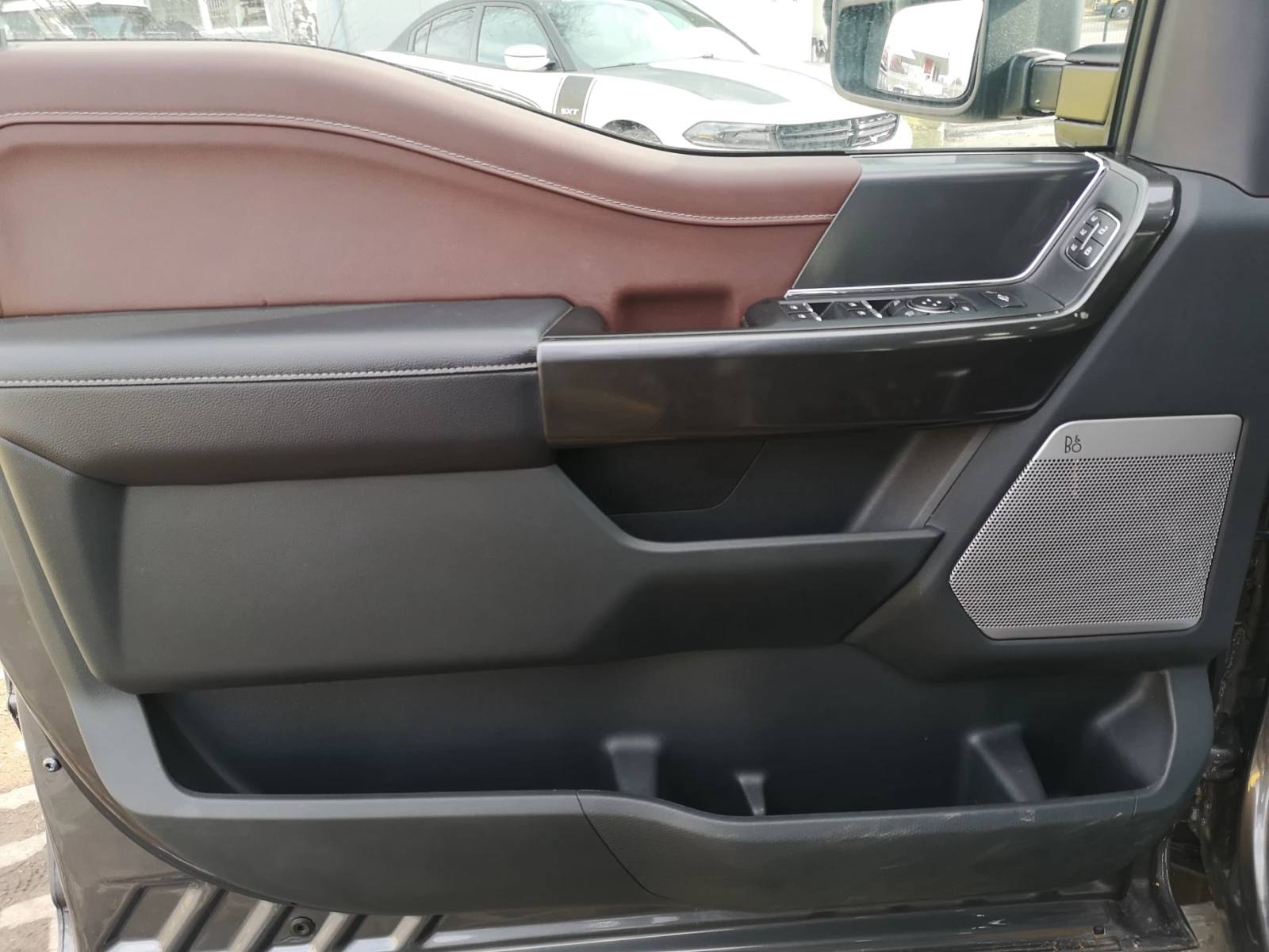 Ford F150 hybrid 4X4 Powerboost  | Mobile.bg   12