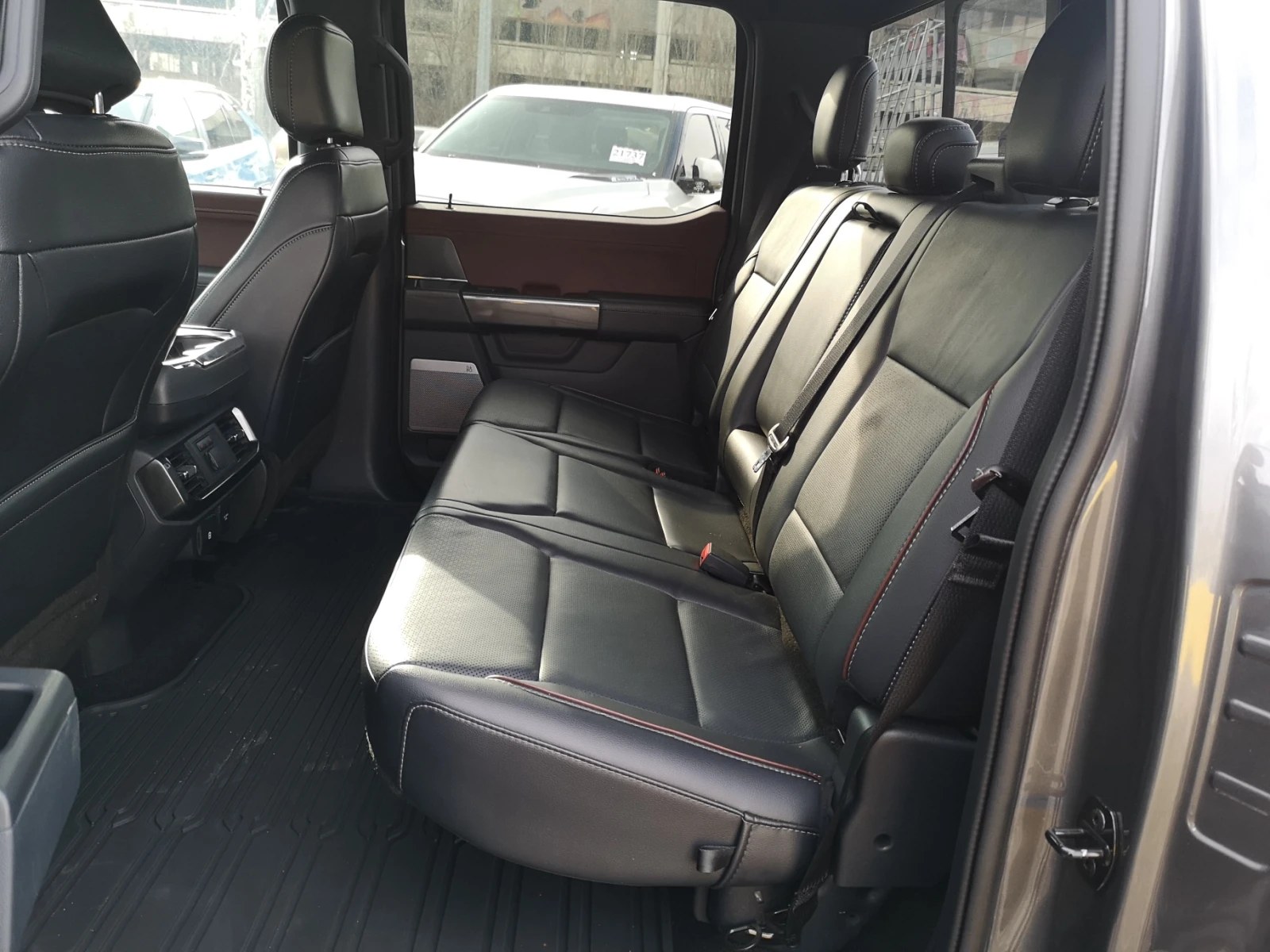 Ford F150 hybrid 4X4 Powerboost  | Mobile.bg   15