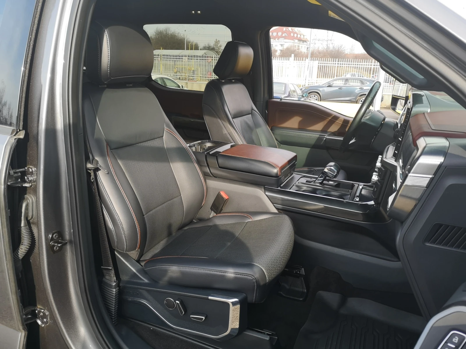 Ford F150 hybrid 4X4 Powerboost  | Mobile.bg   16