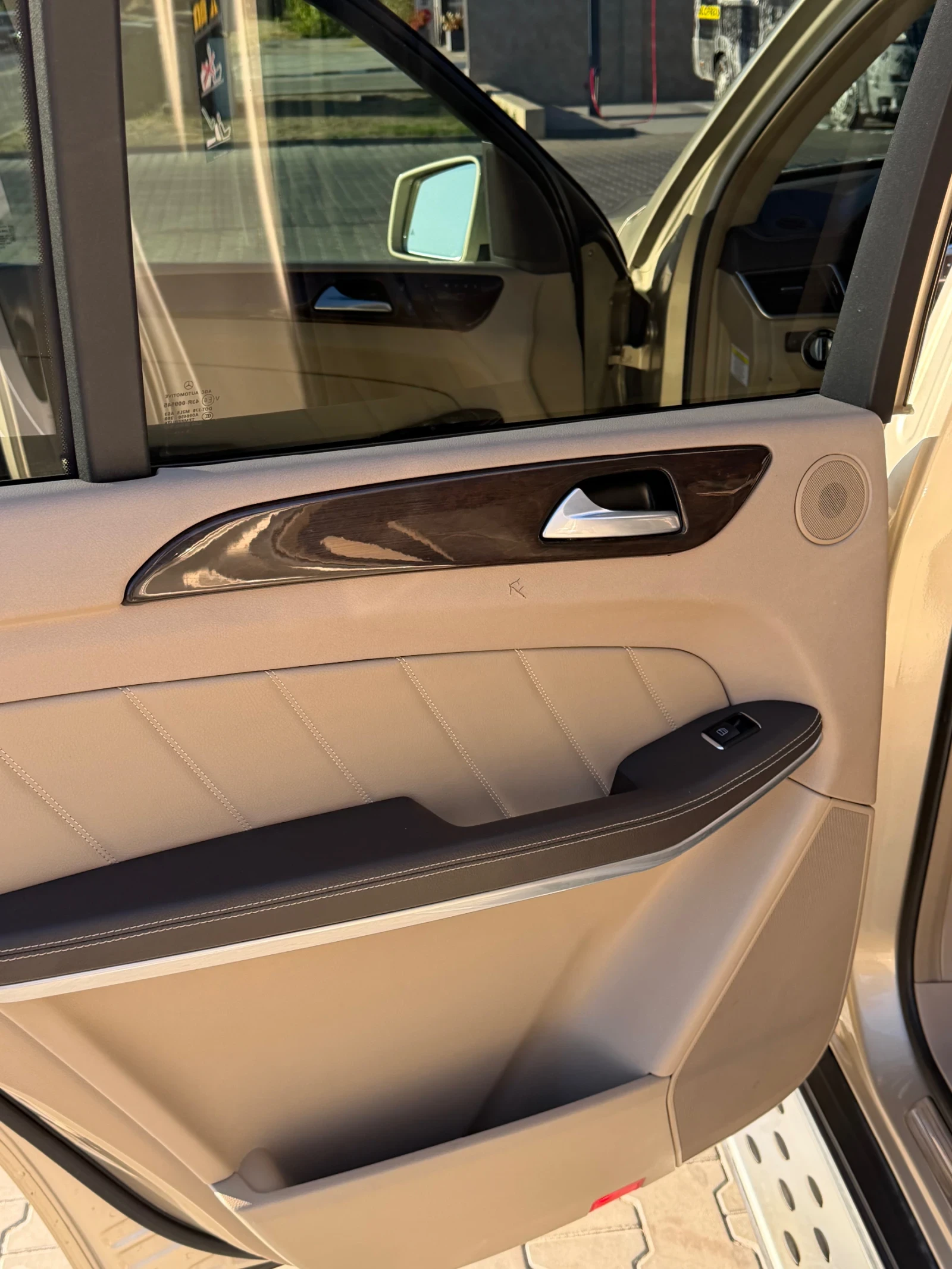 Mercedes-Benz GL 350, снимка 13 - Автомобили и джипове - 55994689