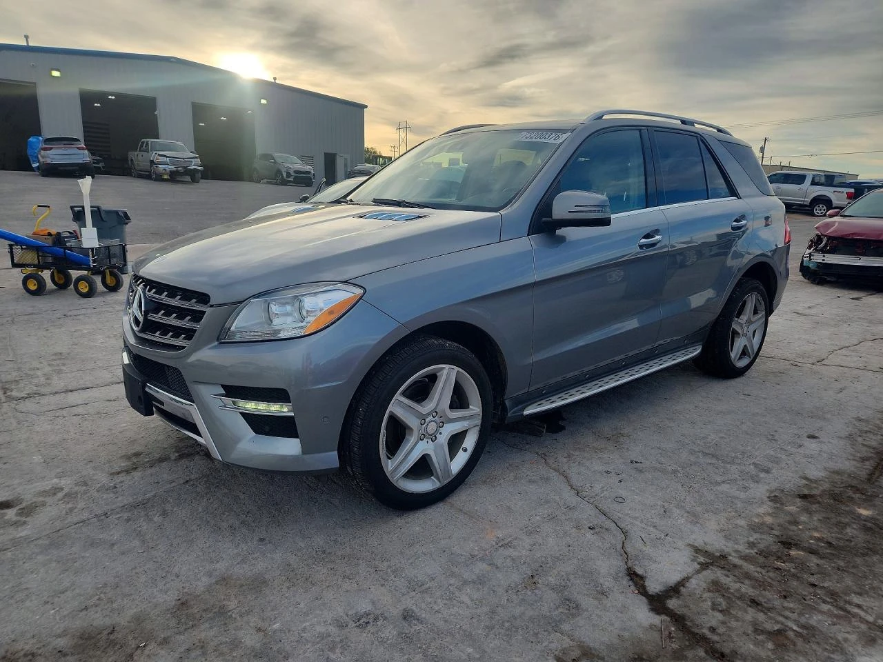 Mercedes-Benz ML 400 4M / DISTRONIC / HARMAN / ШИБИДАХ / KEYLESS