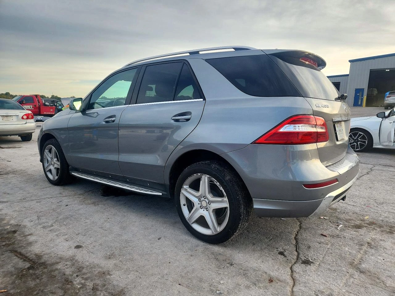 Mercedes-Benz ML 400 4M / DISTRONIC / HARMAN / ������� / KEYLESS | Mobile.bg � ����������� 2