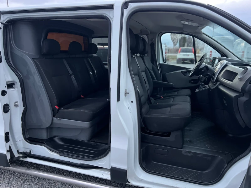 Renault Trafic 6 МЕСТА* ЛИЗИНГ* ЕВРО6, снимка 2 - Бусове и автобуси - 49484290