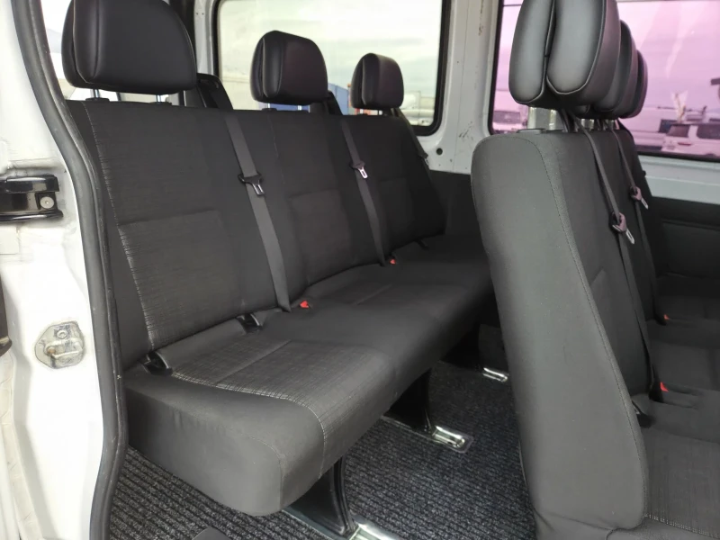 Mercedes-Benz Sprinter 313 CDI, Пътнически, 9 местен, Климатик, Нави, снимка 14 - Бусове и автобуси - 52323503