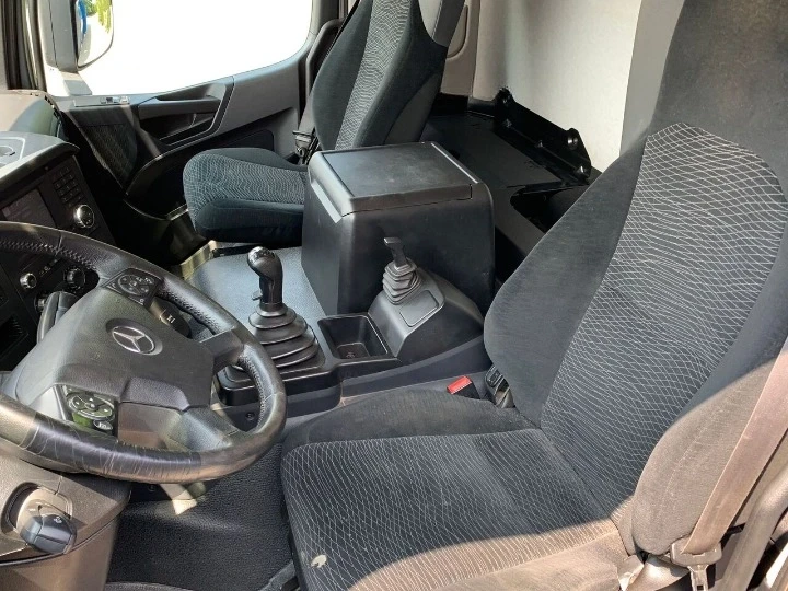 Mercedes-Benz Arocs Arocs 4145 - изображение 3