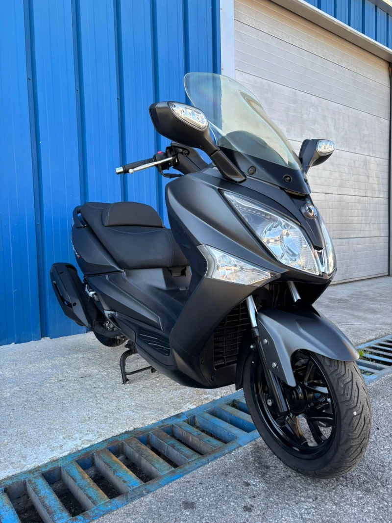 Sym GTS Joymax 300i, снимка 2 - Мотоциклети и мототехника - 51620050