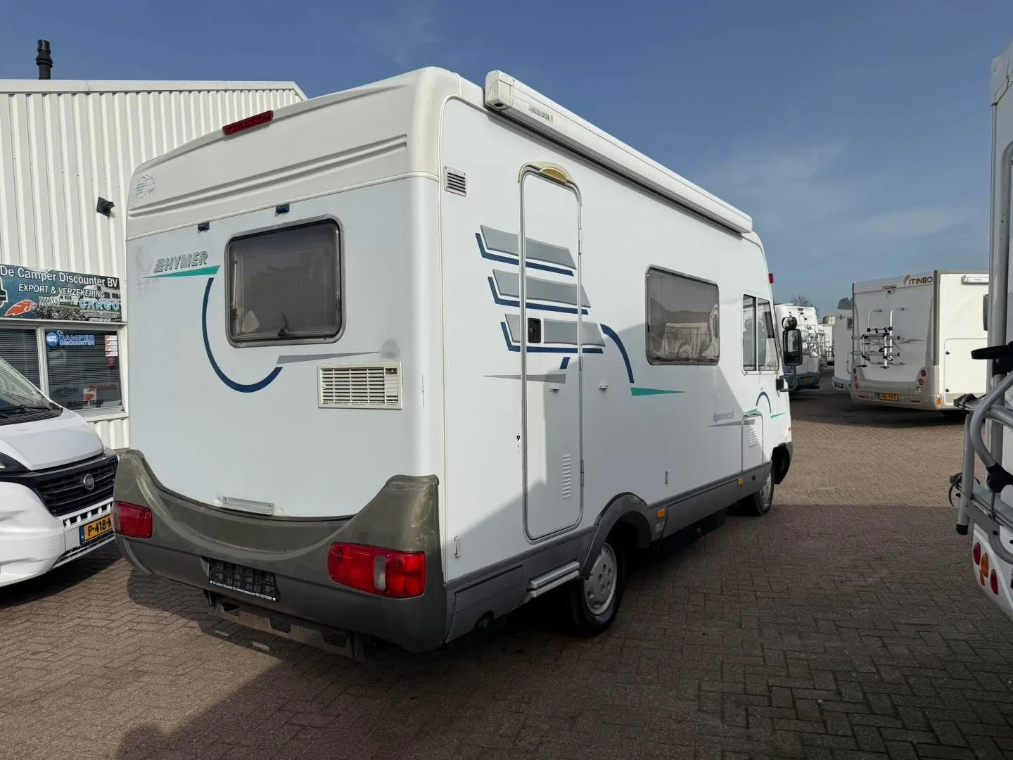 Кемпер HYMER / ERIBA B574, снимка 4 - Каравани и кемпери - 54145023