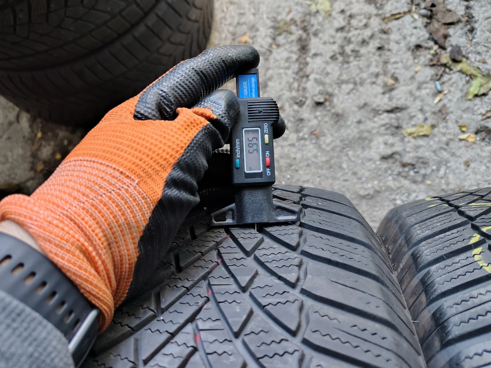 ���� 235/65R17 | Mobile.bg � ����������� 3