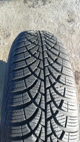 Гуми Зимни 165/70R14, снимка 5 - Гуми и джанти - 52937974