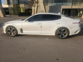 Kia Stinger 2000 Турбо, снимка 4