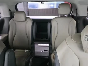 Kia Carnival, снимка 11