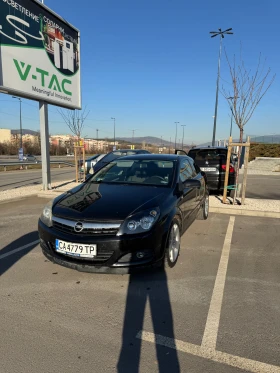 Opel Astra 1.7 GTC, снимка 1