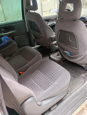 VW Sharan 1.9 TDi 6+ 1 Family Packet  - 2700 € / 5280.74 лв. - 17070440 7