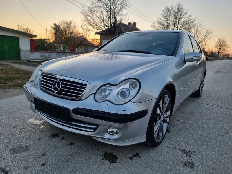 Mercedes-Benz C 240 Facelift , снимка 10 - Автомобили и джипове - 48005893